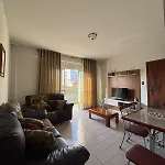 Apartamento Aconchegante No Centro De Ubatuba